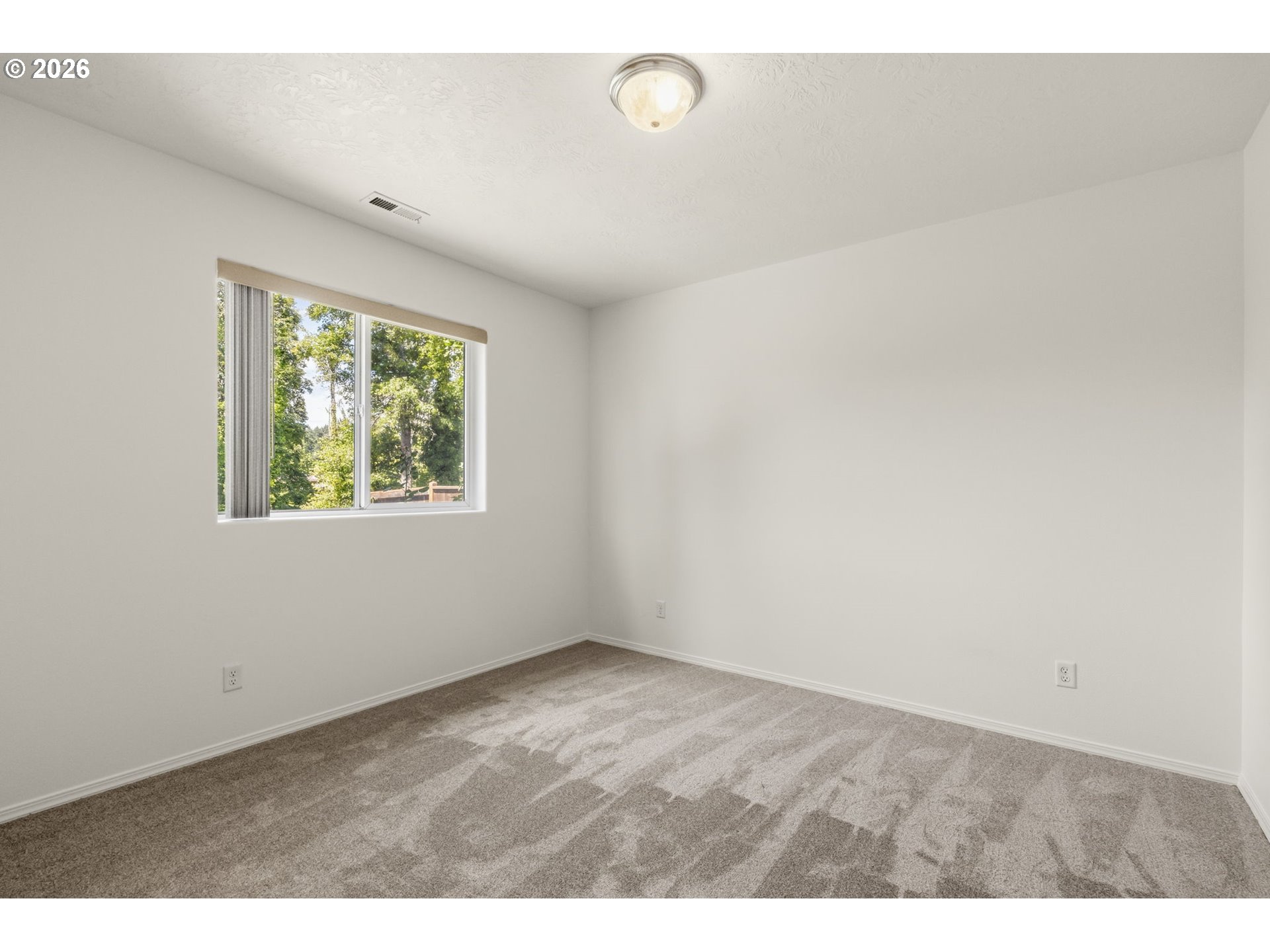 1141 Riverfront Way Cottage Grove, OR 97424 - Photo 13 of 37