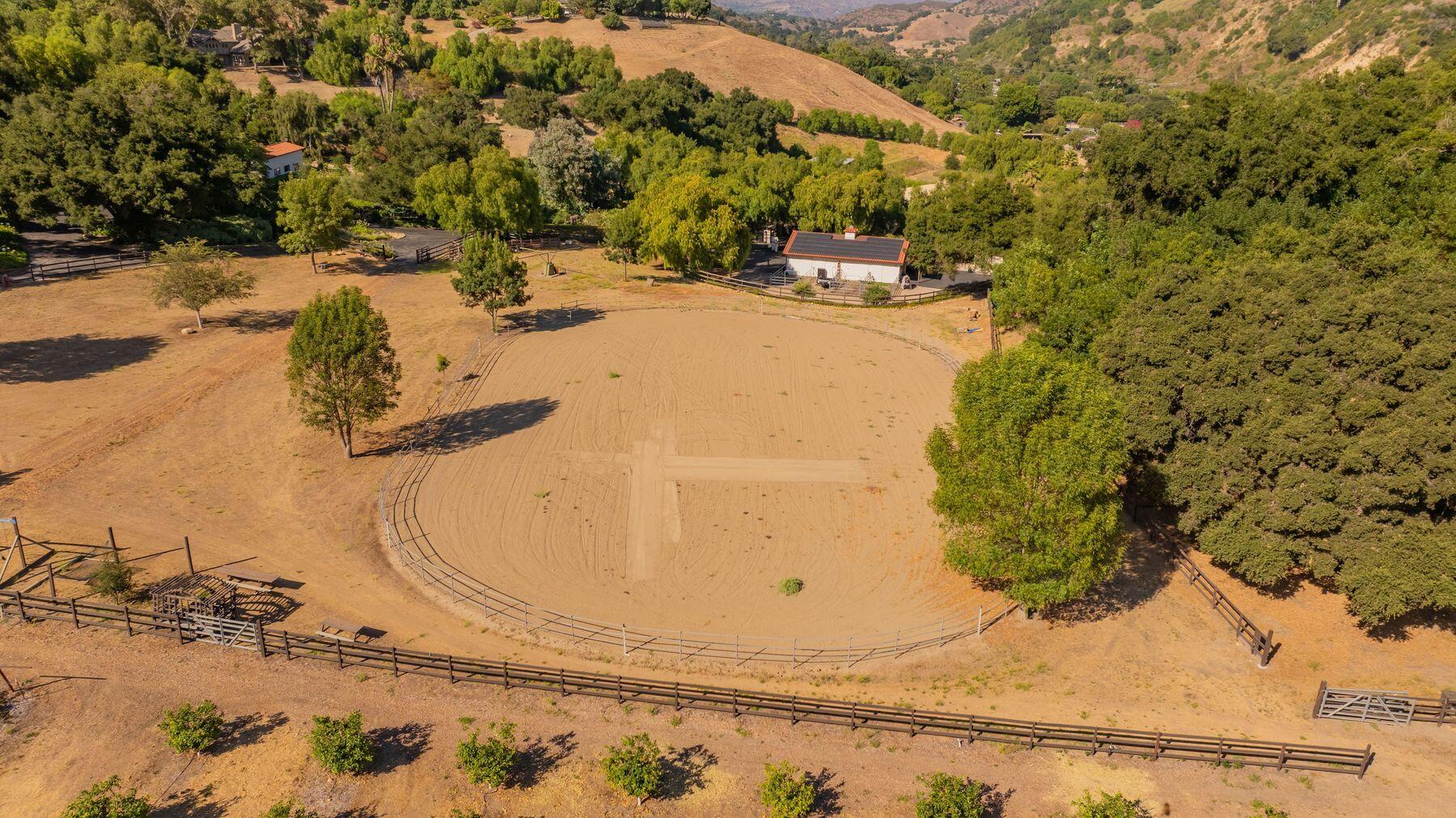 10883 Oak Knoll Road Ojai, CA 93023 - Photo 18 of 43 a view of a ocean beach