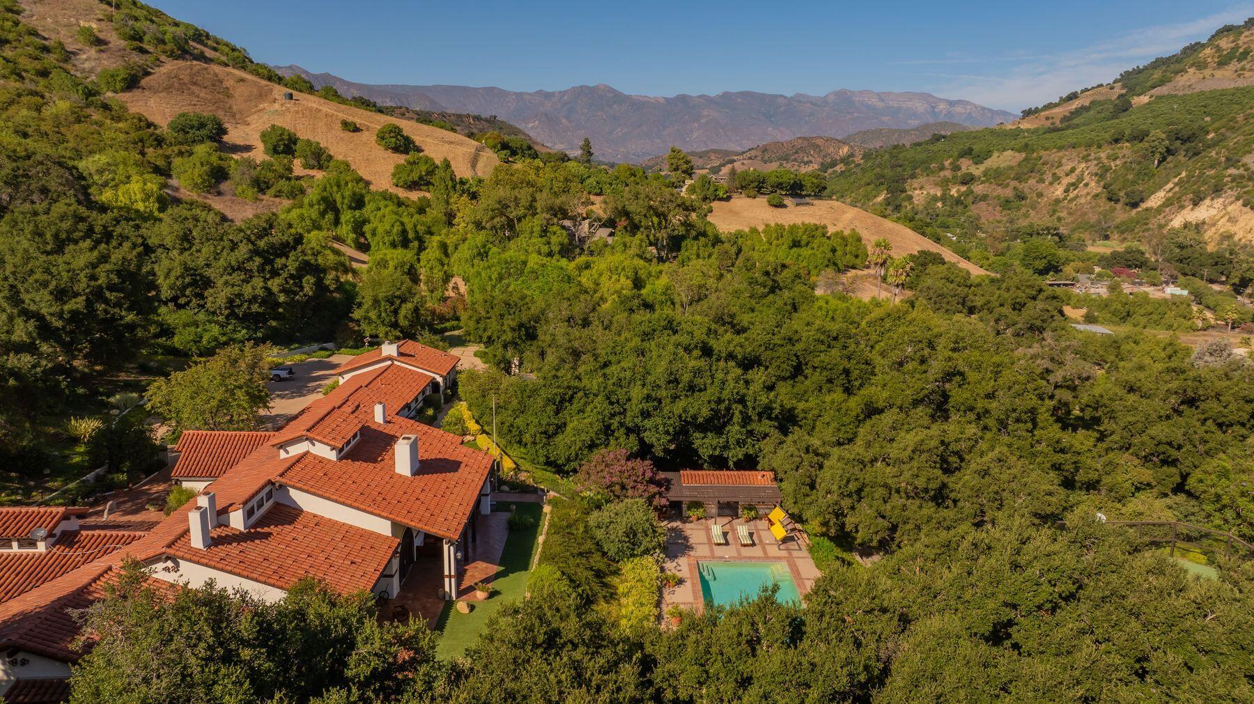 10883 Oak Knoll Road Ojai, CA 93023 - Photo 40 of 43 an aerial view of a house with a mountain