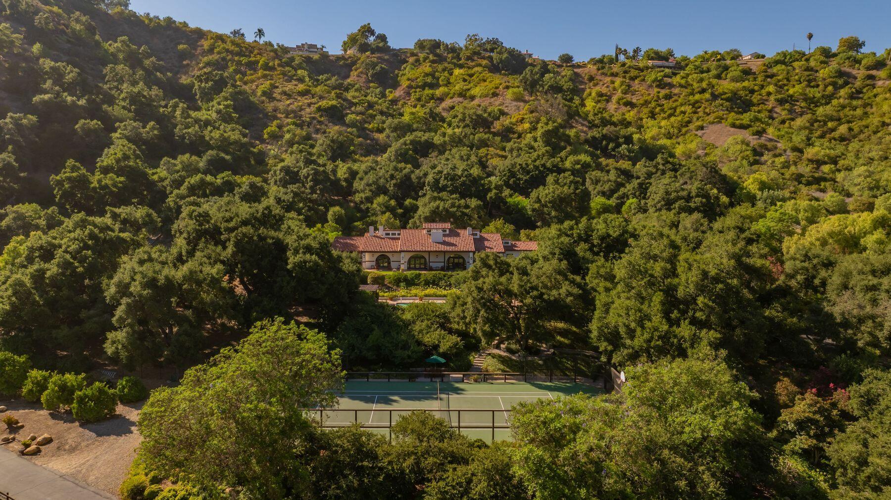 10883 Oak Knoll Road Ojai, CA 93023 - Photo 43 of 43 a view of a building