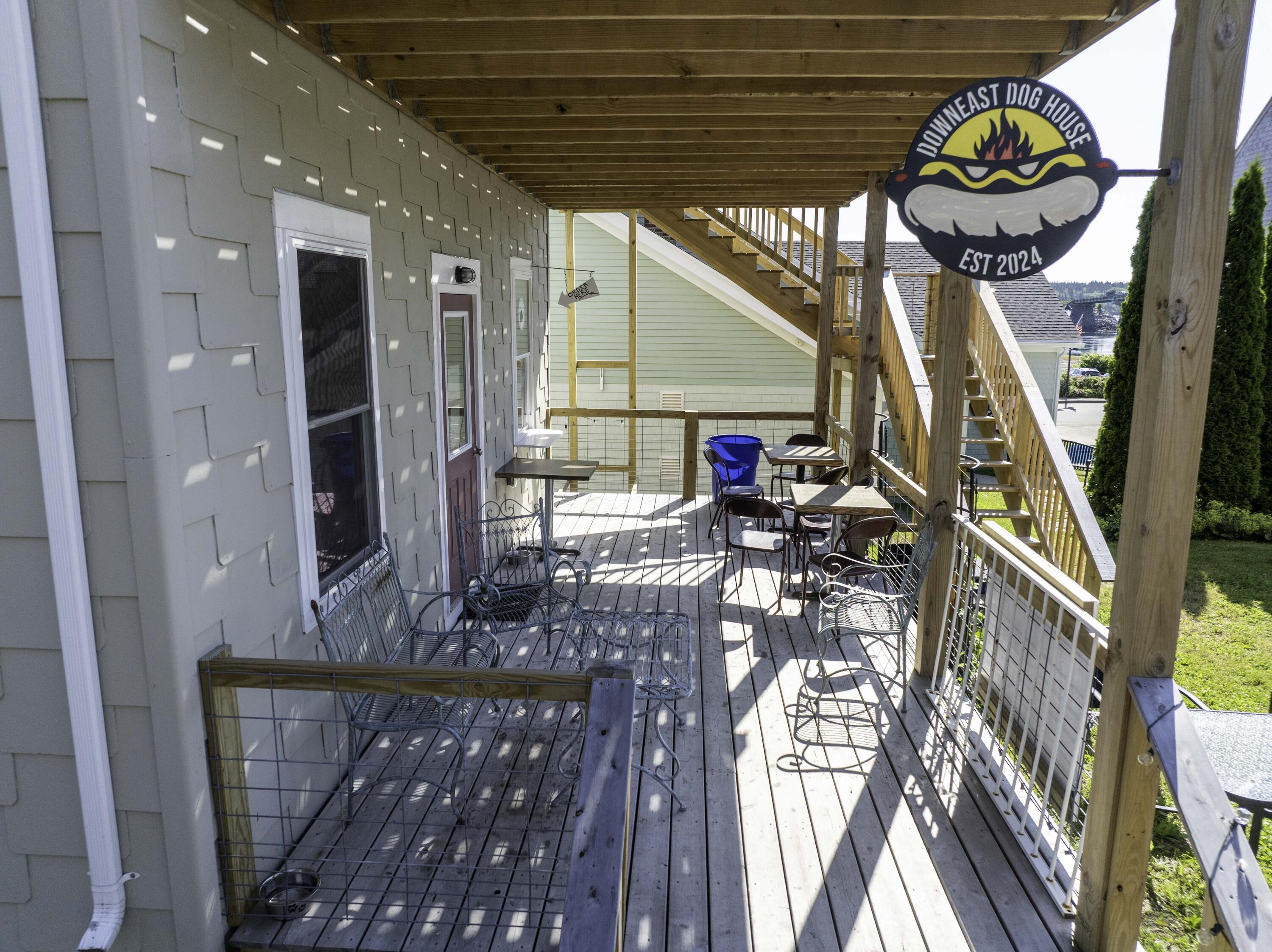 6 School Street Lubec, ME 04652 - Photo 10 of 105 6 School Street, Lubec (15 of 30)