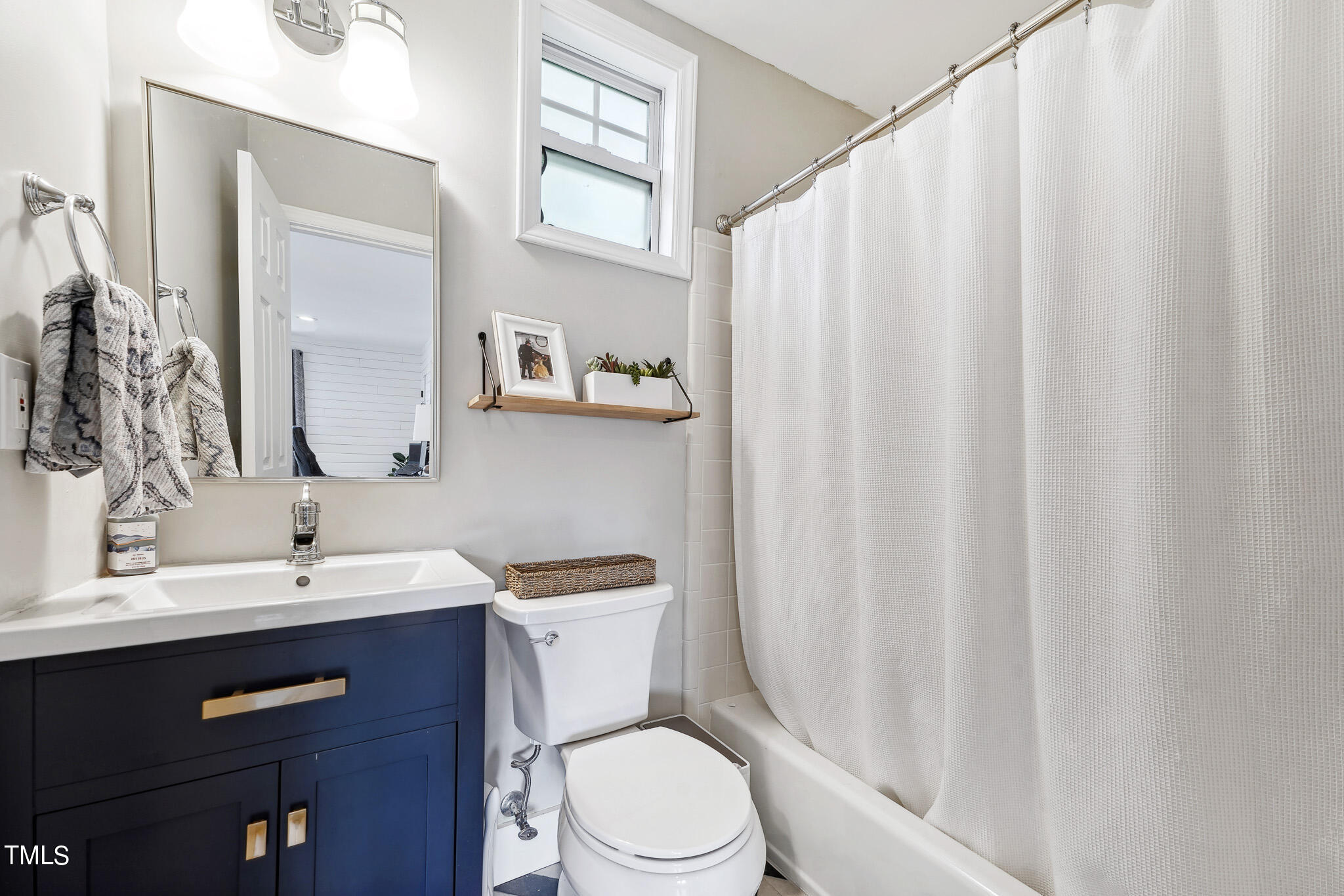 1712 Farmington Grove Drive Raleigh, NC 27614 - Photo 37 of 45 DSC07153