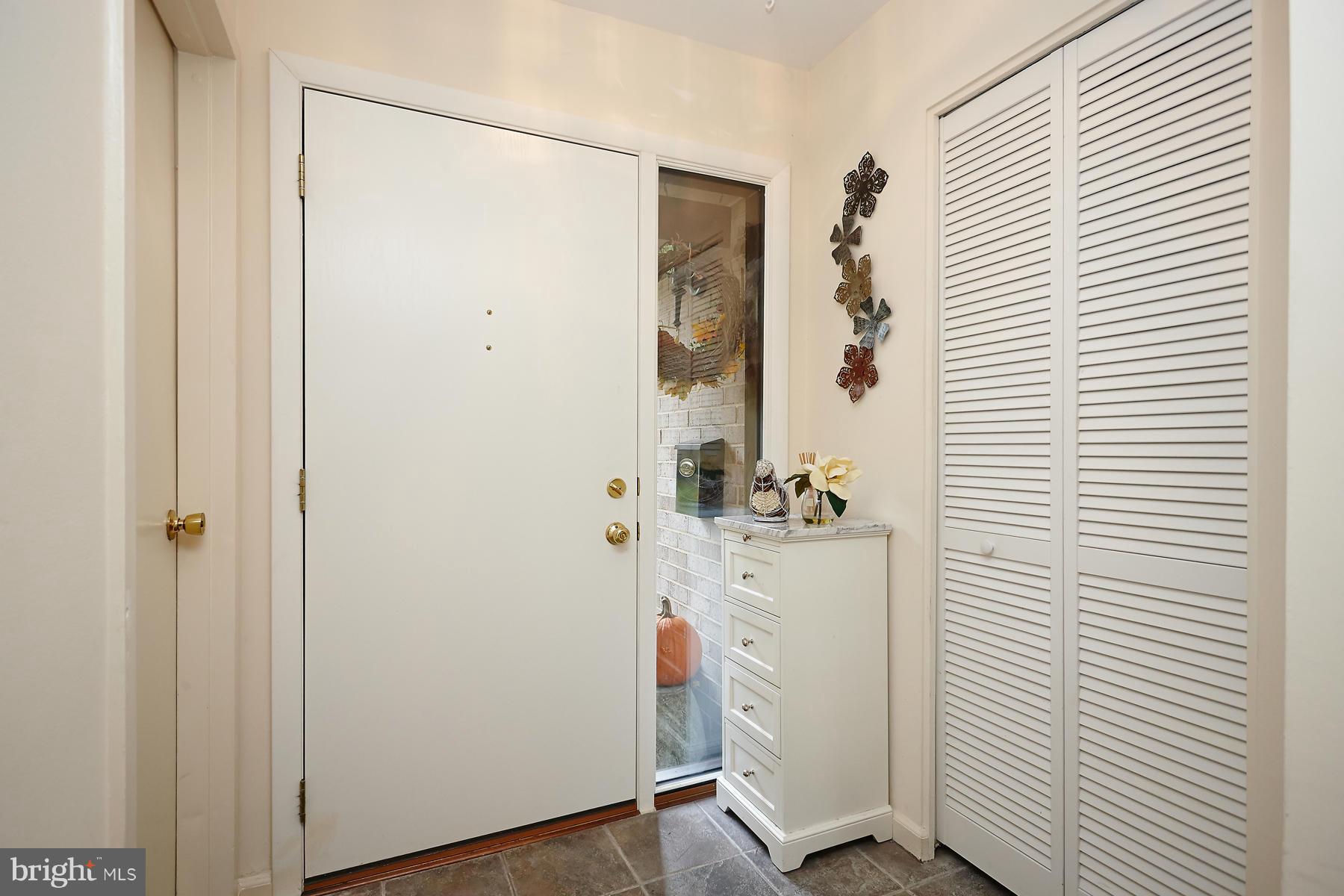 1701 Ivy Oak Square Reston, VA 20190 - Photo 4 of 26 Interior (General)