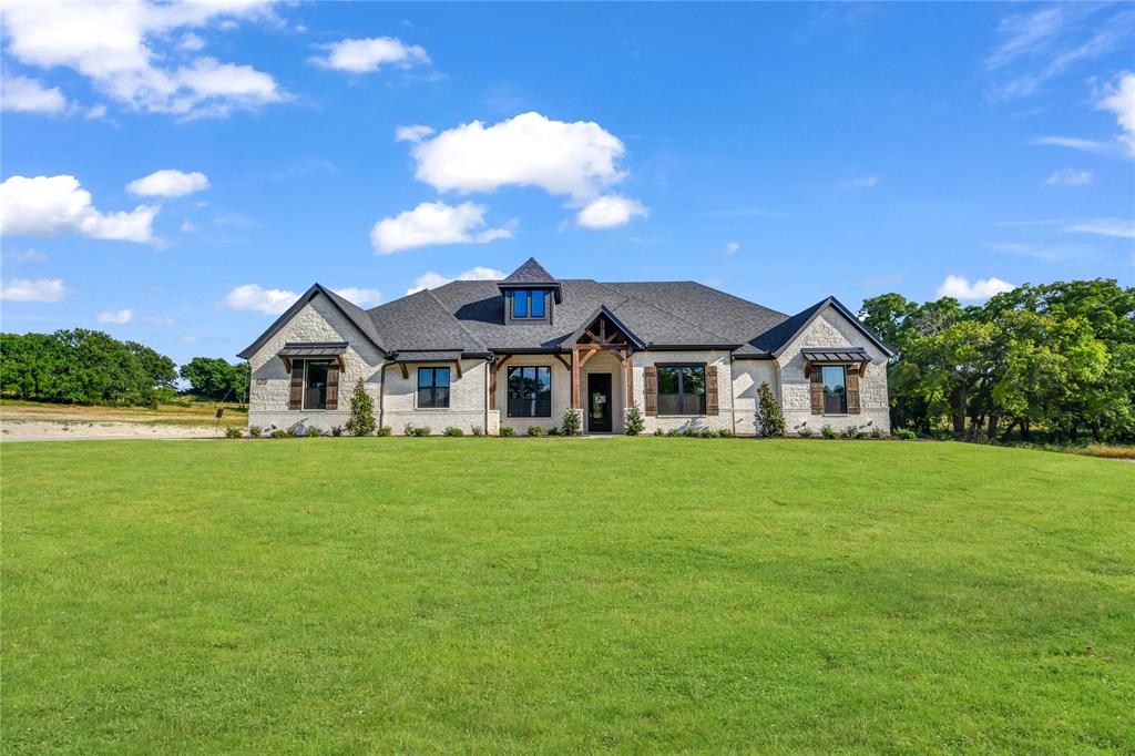 120 Daggett Drive Decatur, TX 76234 - Photo 4 of 39