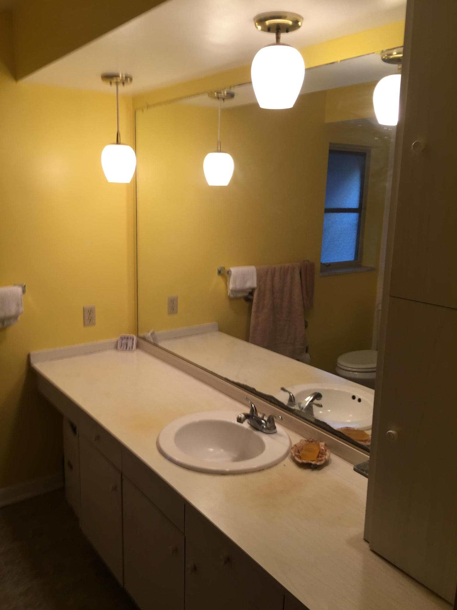 1350 Southwest 8th Street Boca Raton, FL 33486 - Photo 16 of 26 BATHROOM