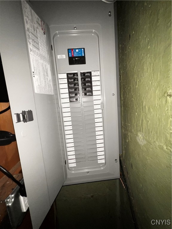 213 Ridgewood Drive Cicero, NY 13212 - Photo 24 of 35