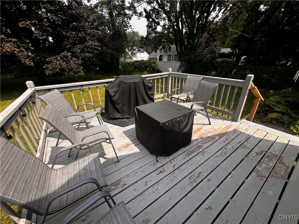 213 Ridgewood Drive Cicero, NY 13212 - Photo 32 of 35