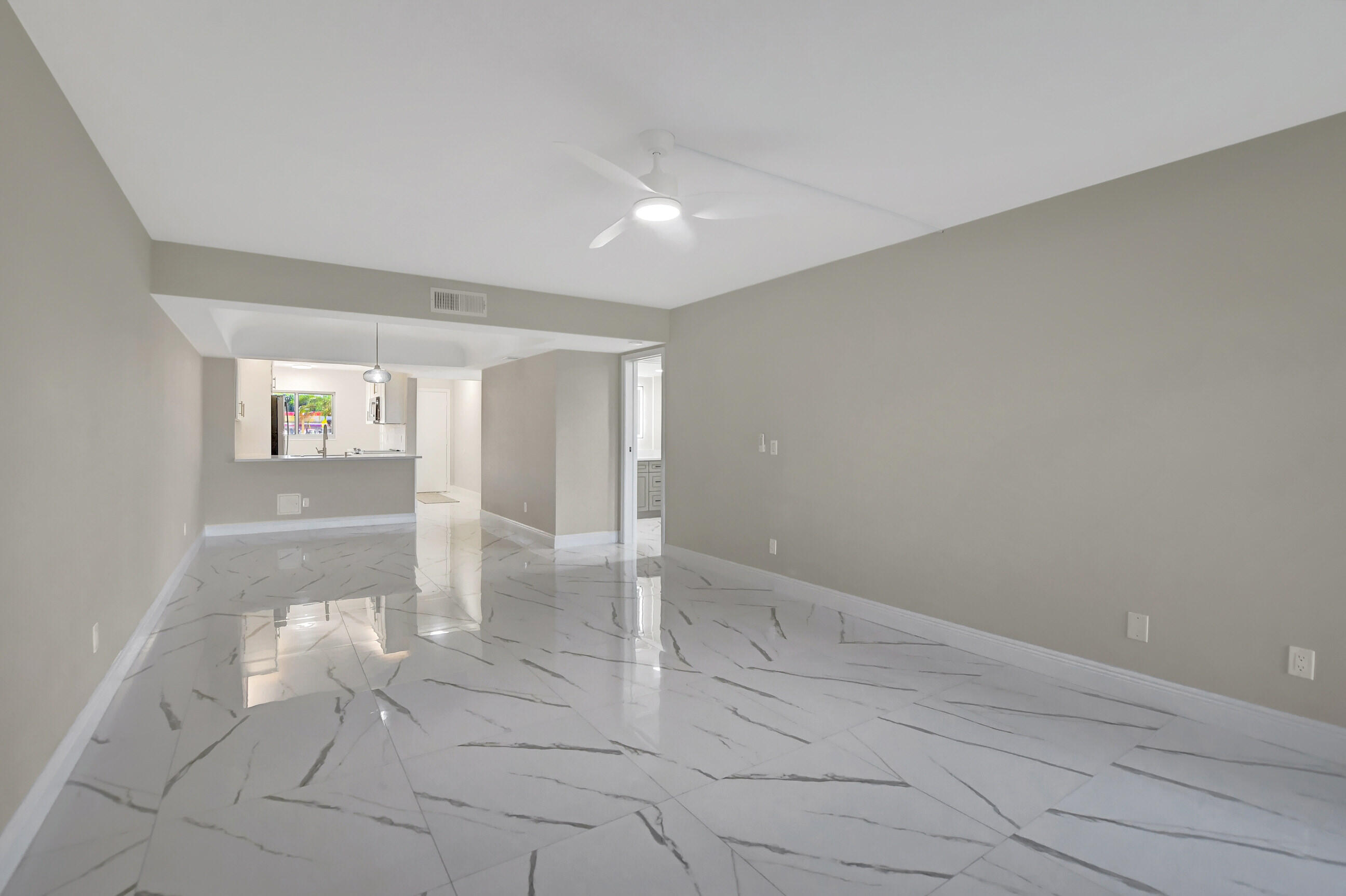 23277 Barwood Lane North, Unit 107 Boca Raton, FL 33428 - Photo 16 of 49 26_dsc_2071