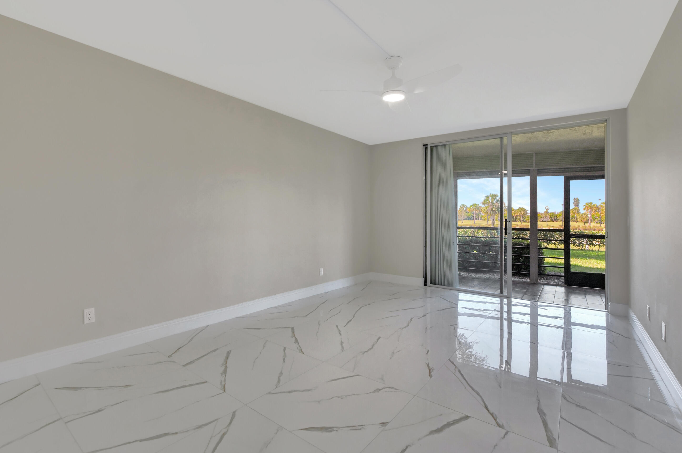 23277 Barwood Lane North, Unit 107 Boca Raton, FL 33428 - Photo 23 of 49 Master Bedroom