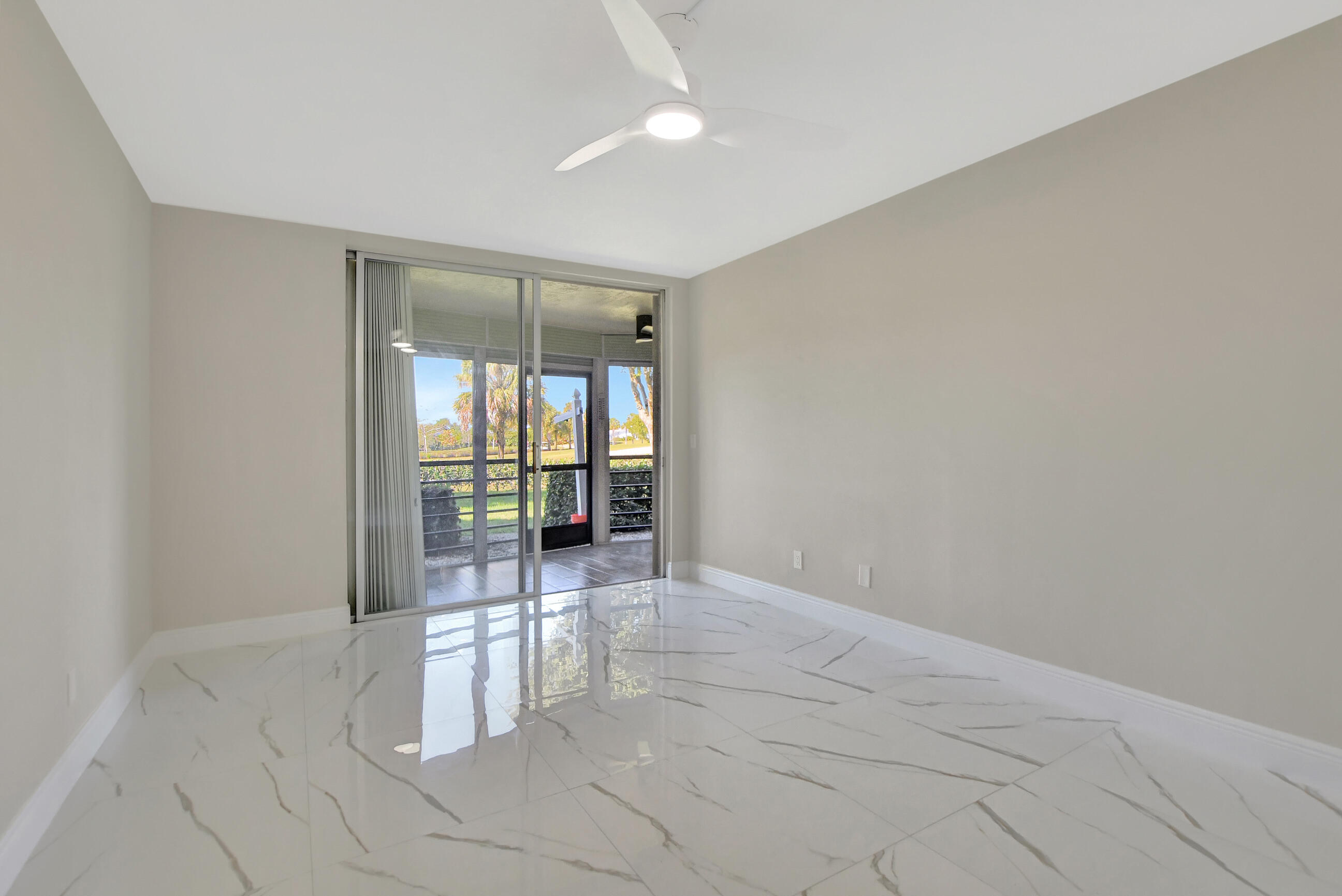 23277 Barwood Lane North, Unit 107 Boca Raton, FL 33428 - Photo 24 of 49 Master Bedroom