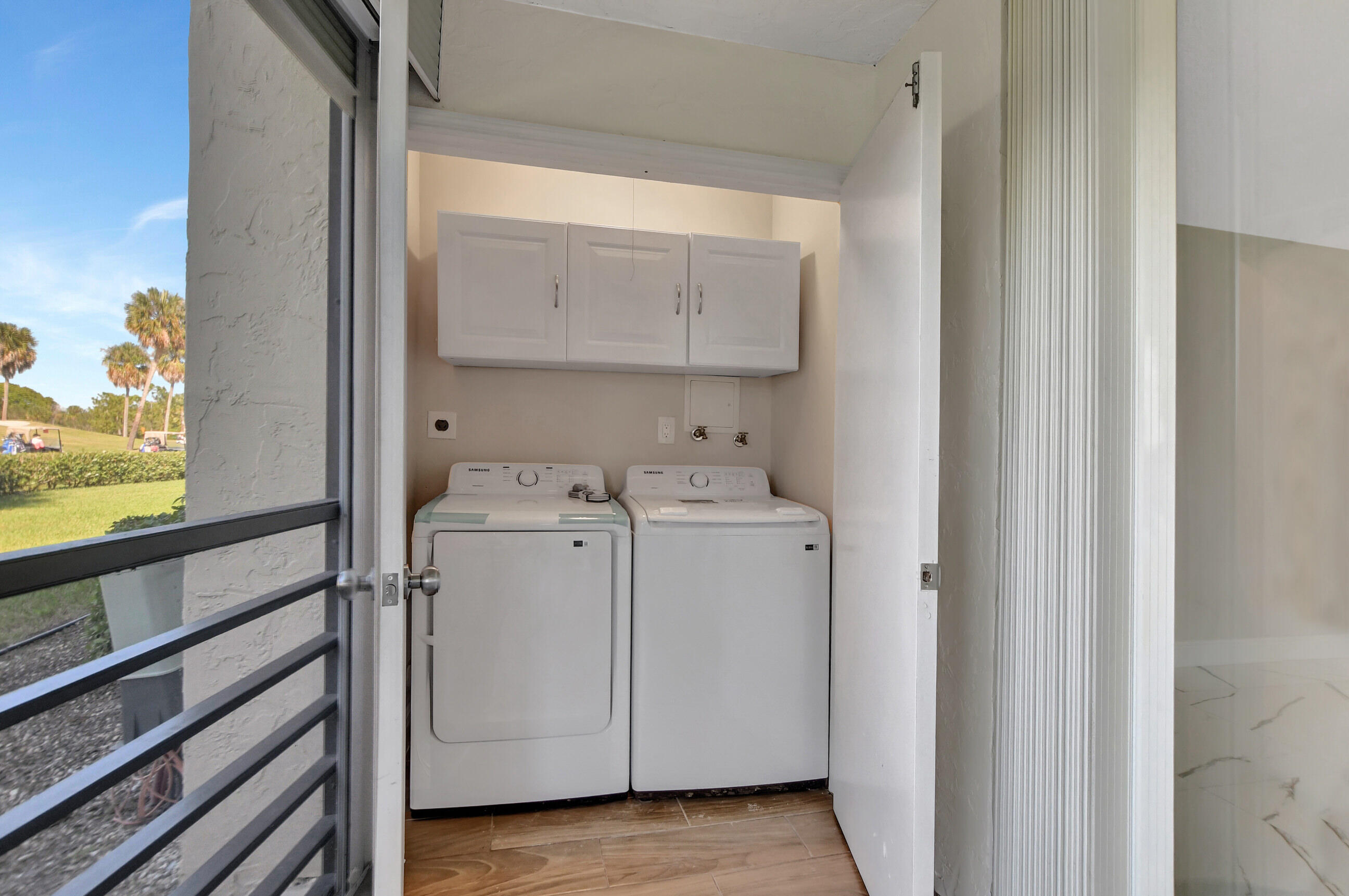 23277 Barwood Lane North, Unit 107 Boca Raton, FL 33428 - Photo 34 of 49 Washer Dryer