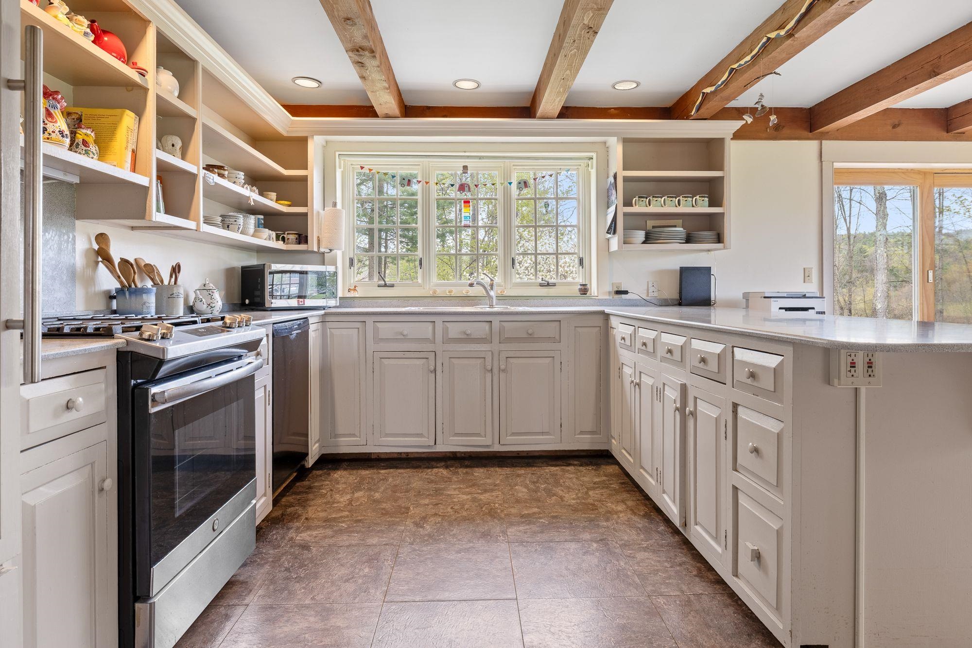 30 Brock Farm Road Piermont, NH 03779 - Photo 5 of 43