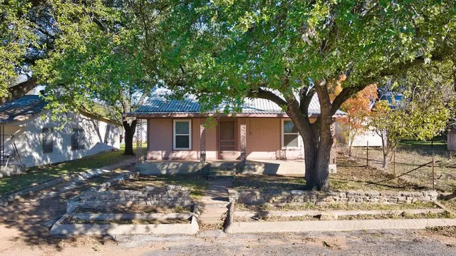 $135,000 | 511 South Pecan Street, Mason, TX 76856