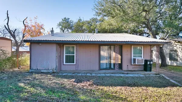 $135,000 | 511 South Pecan Street, Mason, TX 76856