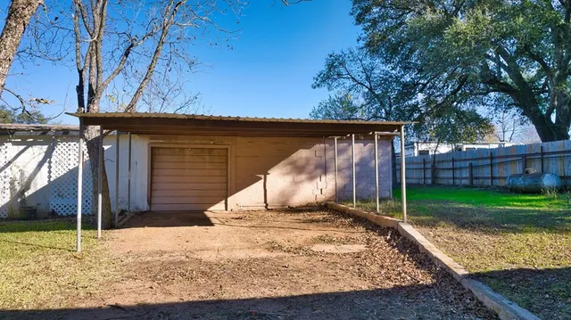 $135,000 | 511 South Pecan Street, Mason, TX 76856