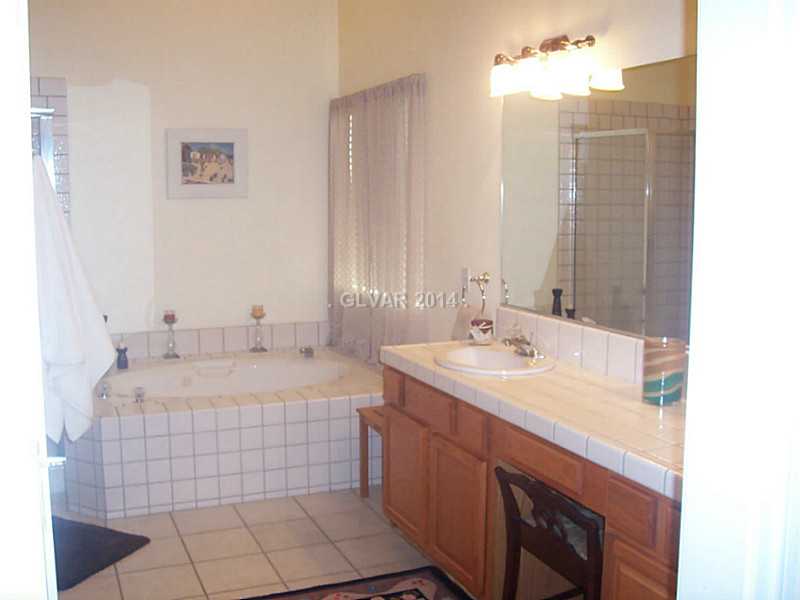 5840 Doubletree Road Pahrump, NV 89061 - Photo 13 of 24 Property Photo. MASTER BATH, DOUBLE SINKS, JETTED TUB