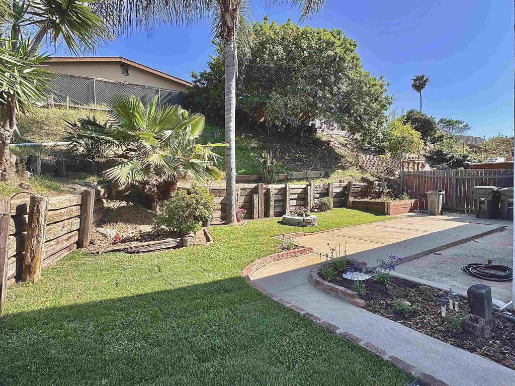 921 Lemon Avenue Vista, CA 92084 - Photo 24 of 36