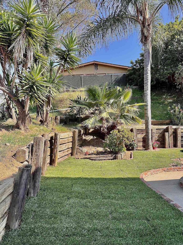 921 Lemon Avenue Vista, CA 92084 - Photo 25 of 36