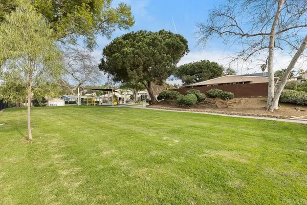$680,000 | 921 Lemon Avenue, Vista, CA 92084