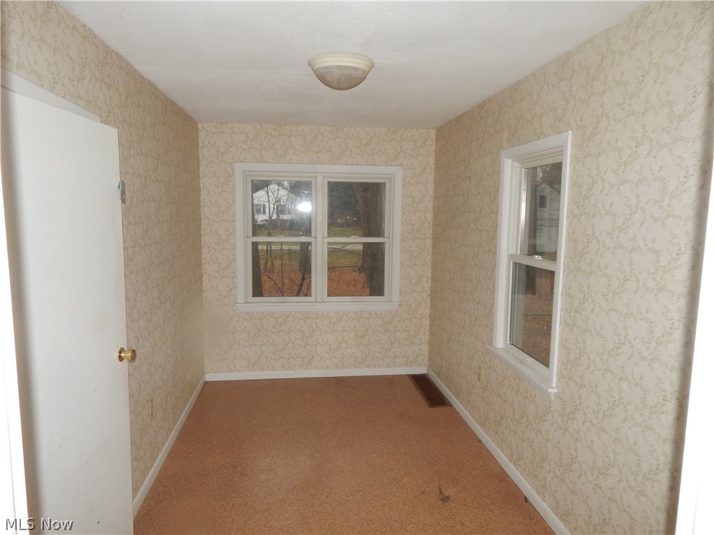 11876 Prospect Road Strongsville, OH 44149 - Photo 10 of 16 Gallery Image 10