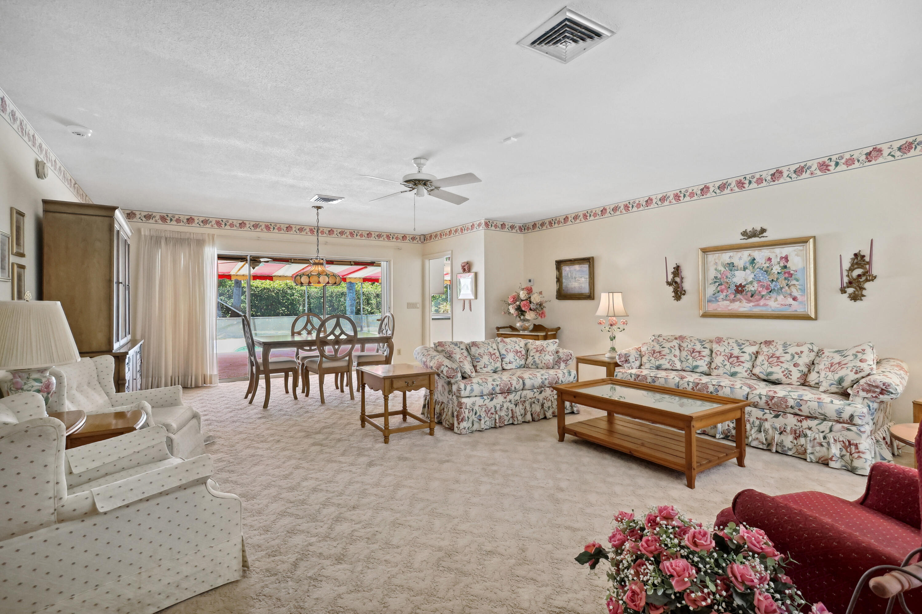 1137 Tamarind Way Boca Raton, FL 33486 - Photo 5 of 29 Living Area