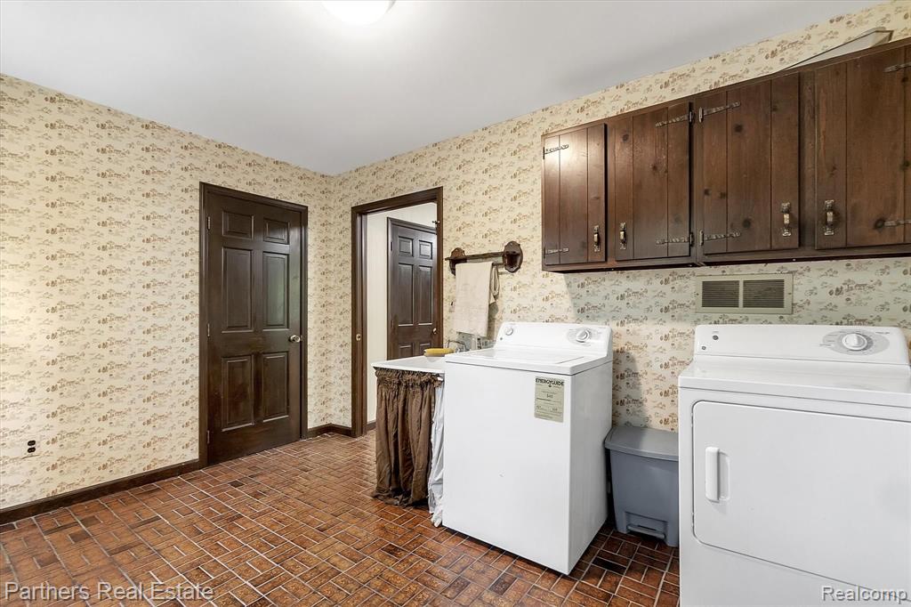 6785 Farley Road Pinckney, MI 48169 - Photo 22 of 49
