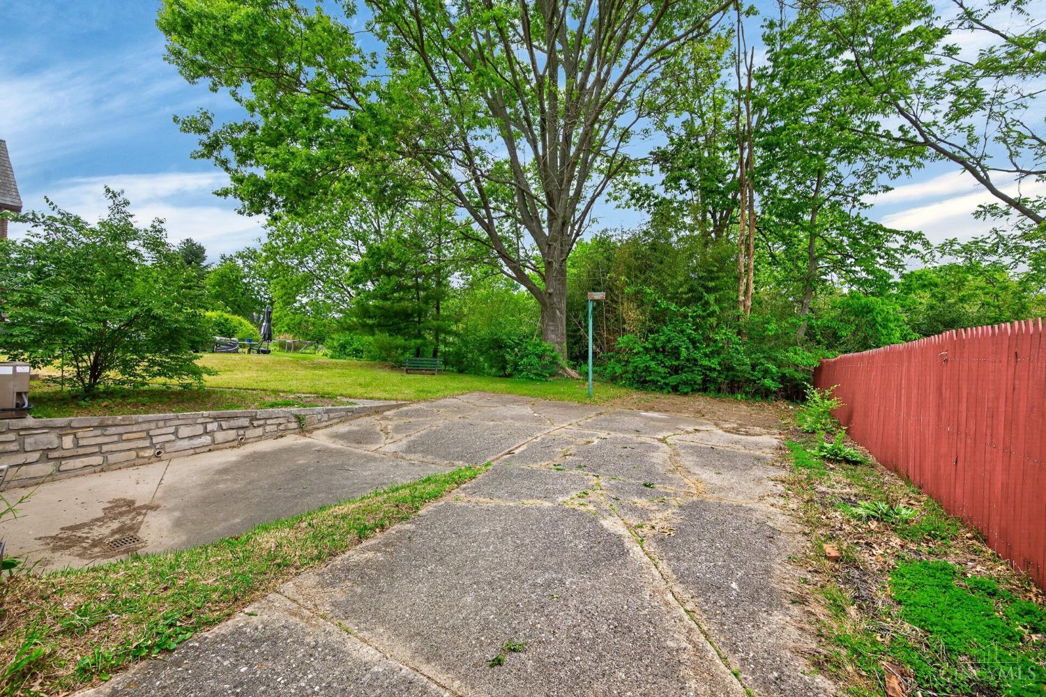 3270 Renfro Avenue Cincinnati, OH 45211 - Photo 35 of 49