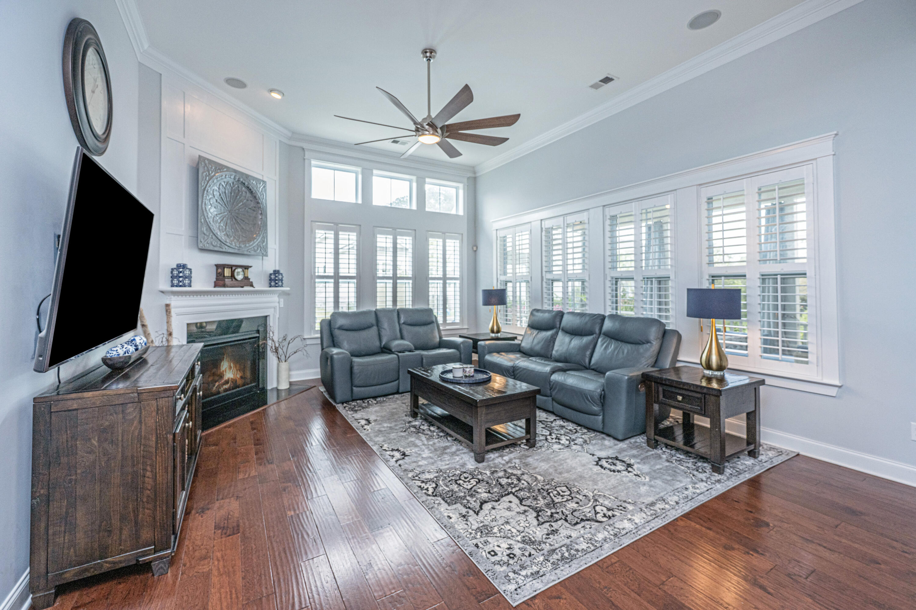 1543 Watoga Way Mount Pleasant, SC 29466 - Photo 14 of 65 Fireplace with custom molding