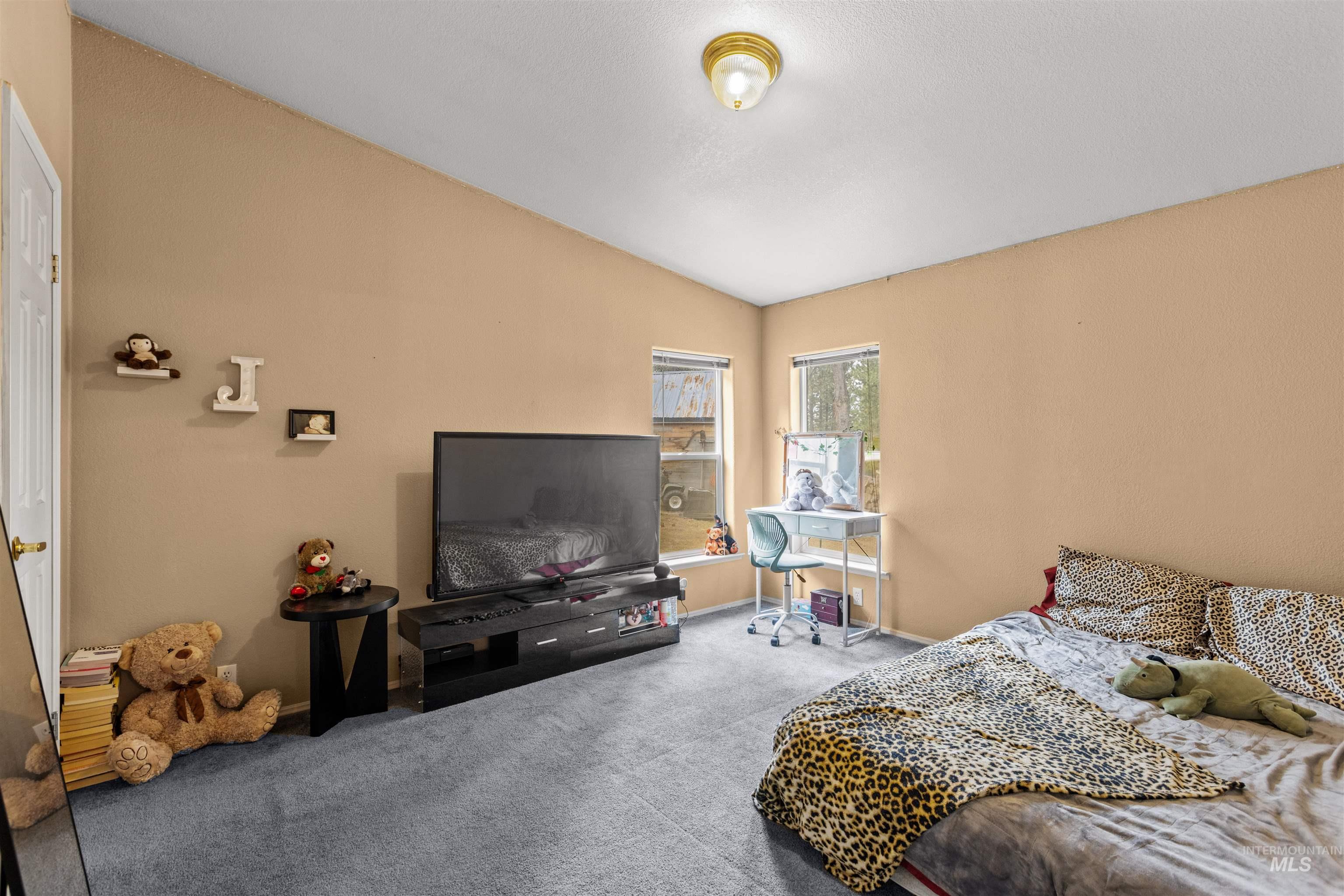 1911 Gold Dust Road Cascade, ID 83611 - Photo 20 of 44