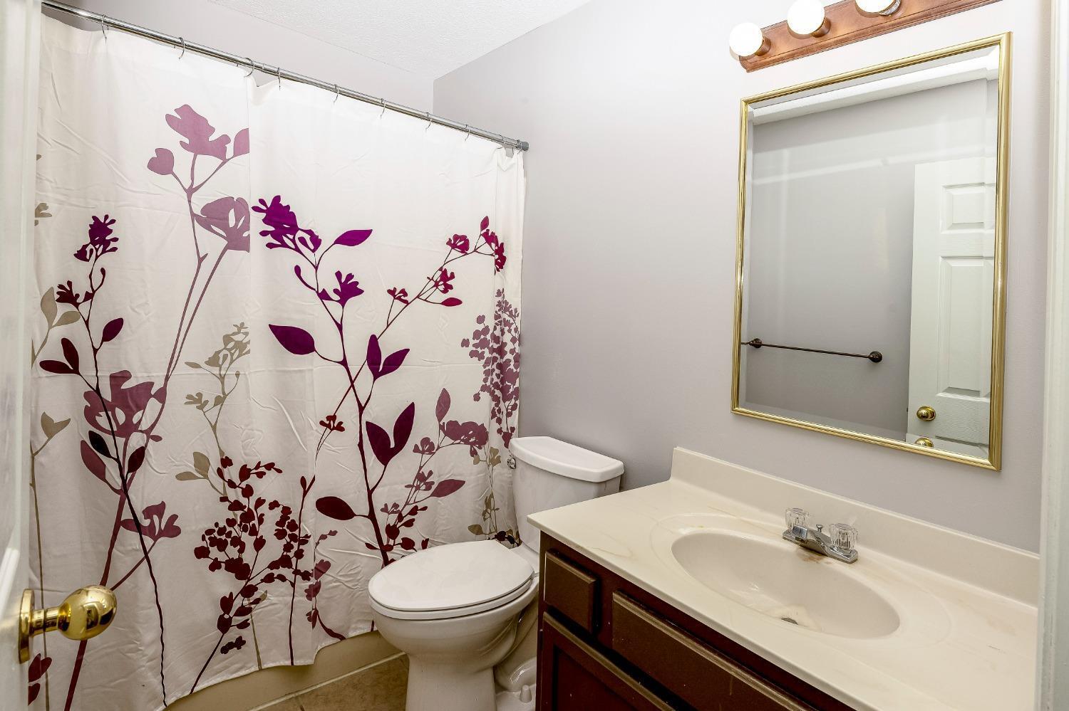 3308 North Bend Road, Unit 14 Cincinnati, OH 45247 - Photo 19 of 32