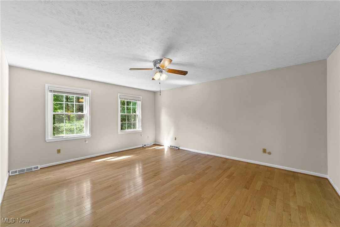 34965 Jackson Road Chagrin Falls, OH 44022 - Photo 19 of 45 Gallery Image 19