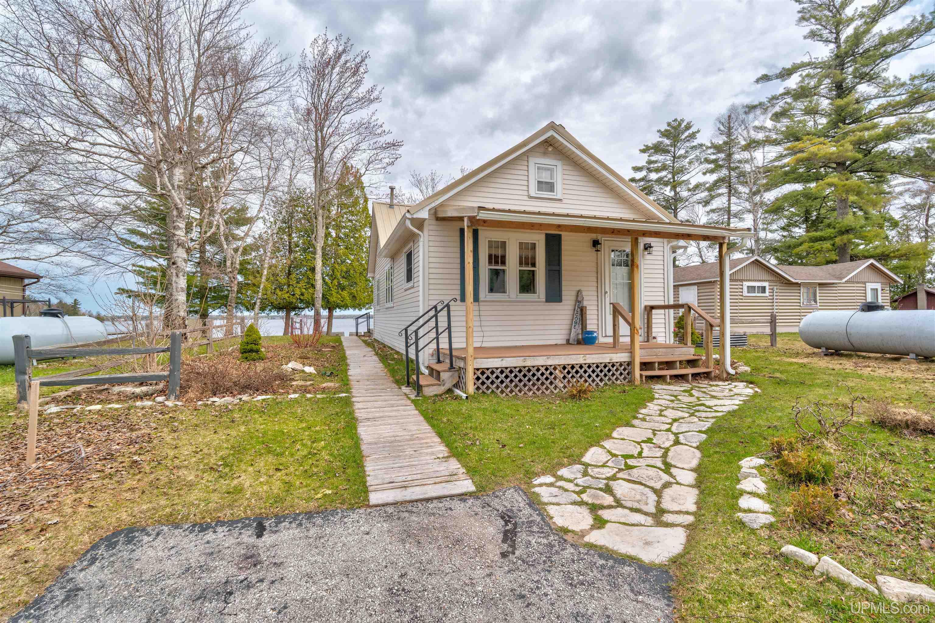 546 West Gulliver Lake Road Gulliver, MI 49840 - Photo 39 of 59