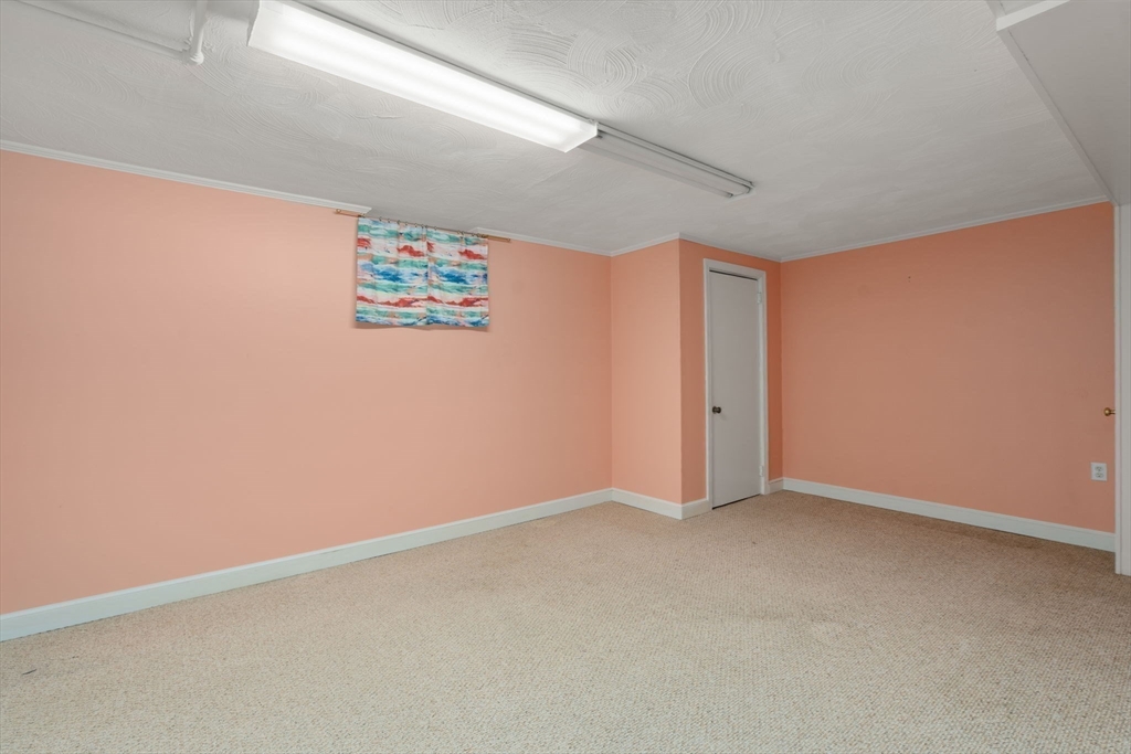 74 Spring Valley Road Belmont, MA 02478 - Photo 36 of 41