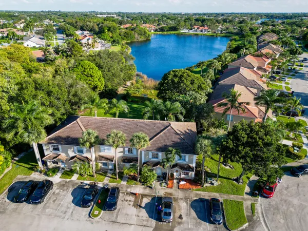 $339,000 | 6916 Crooked Fence Drive, Lake Worth, FL 33467