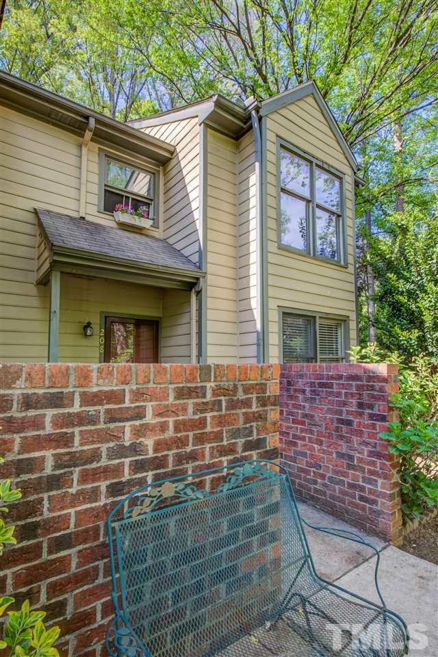 208 Broad Leaf Circle, Unit 208 Raleigh, NC 27613 - Photo 3 of 27