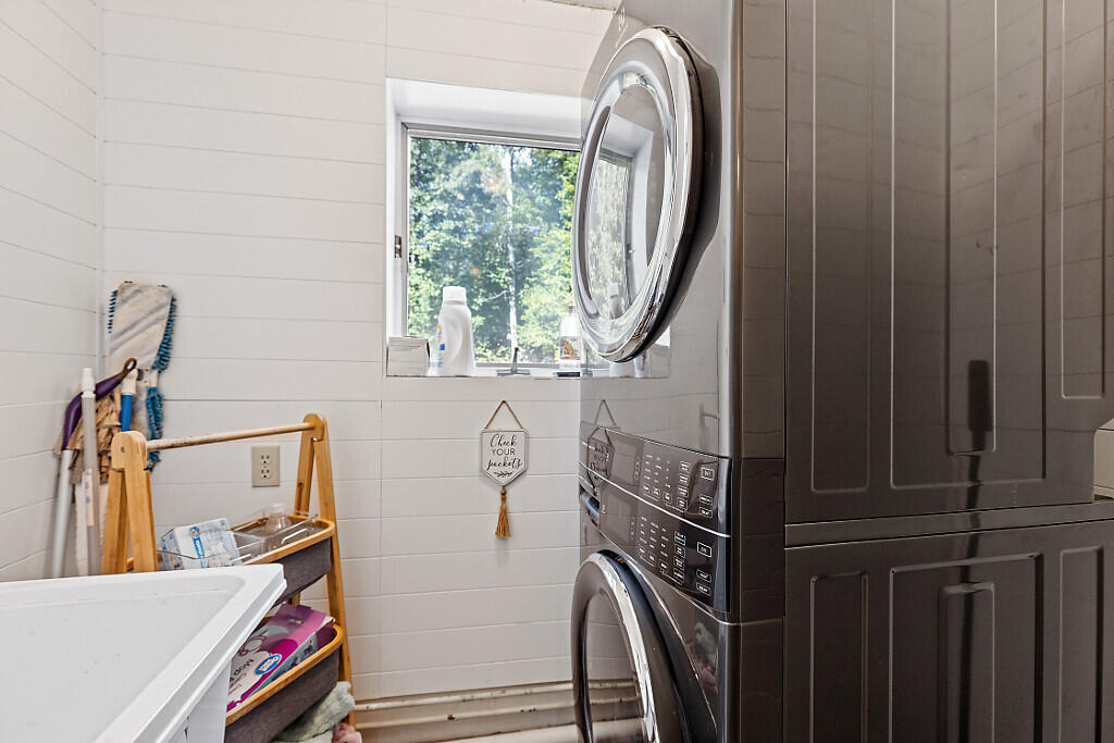 256 East Benton Road Albion, ME 04910 - Photo 30 of 44 Laundry