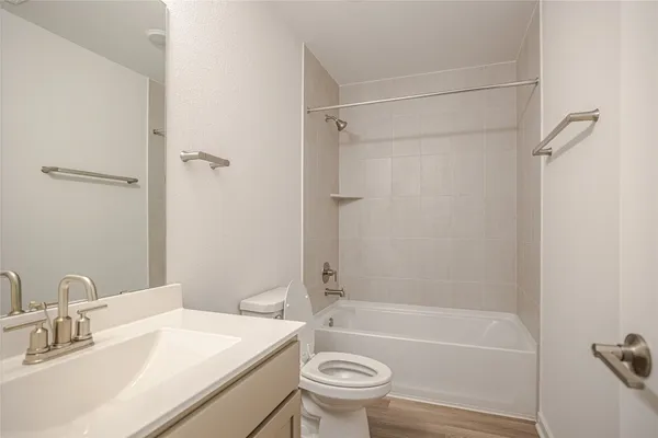 $2,400 | 5810 Sunkissed Drive, Fulshear, TX 77441