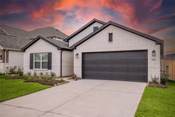 $2,400 | 5810 Sunkissed Drive, Fulshear, TX 77441