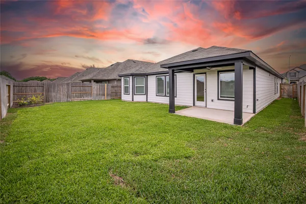 $2,400 | 5810 Sunkissed Drive, Fulshear, TX 77441