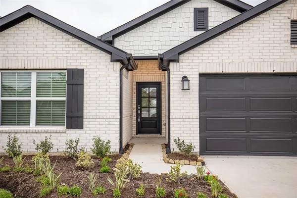 $2,400 | 5810 Sunkissed Drive, Fulshear, TX 77441