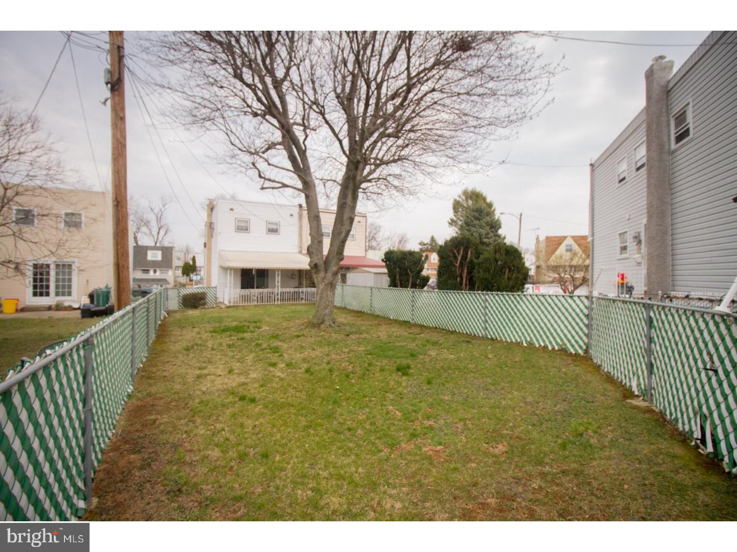 2808 Shipley Road Philadelphia, PA 19152 - Photo 21 of 22 Back Yard