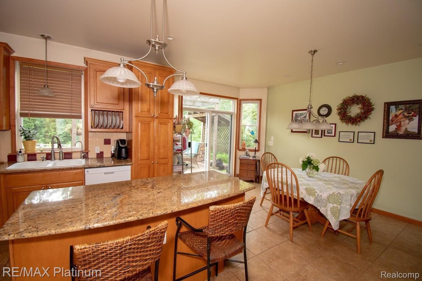 4490 Mack Road Howell, MI 48855 - Photo 8 of 35 DSC_6205.jpg