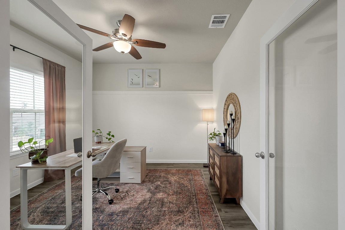 679 Red Elm Lane Conroe, TX 77304 - Photo 6 of 45 a view of a hallway with furniture