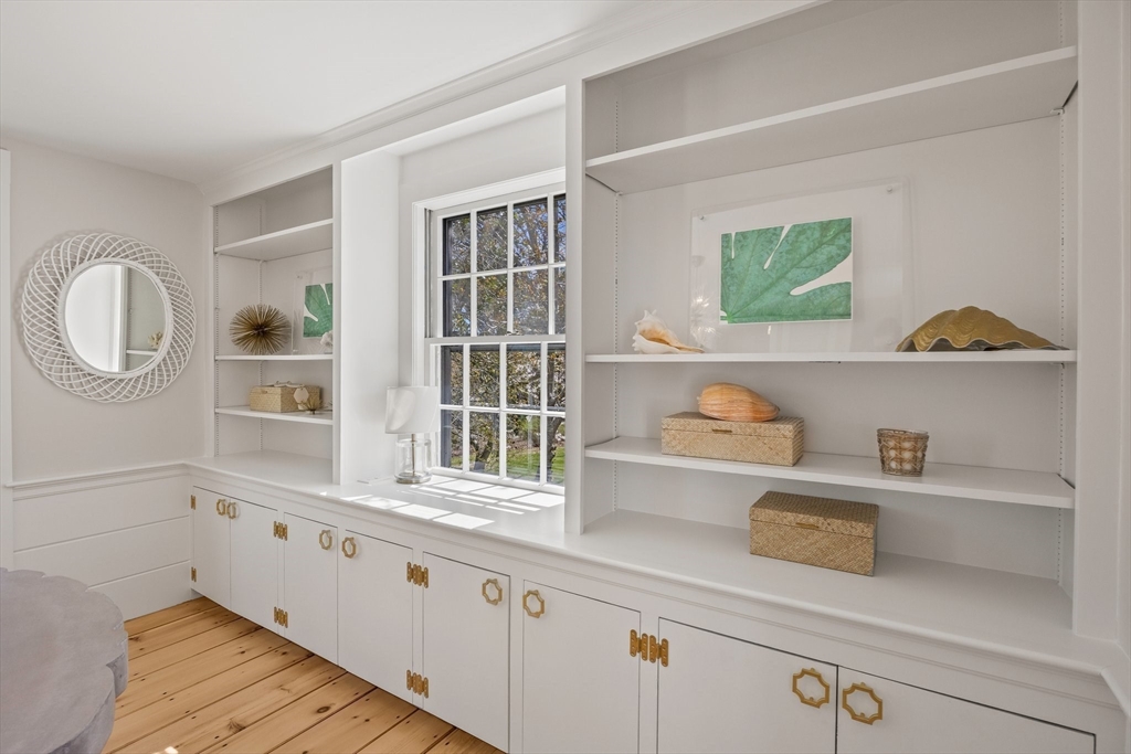 56 Meadow Brook Road North Chatham, MA 02650 - Photo 10 of 42 Gallery Image 10