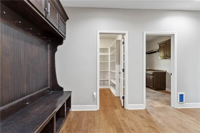 $1,279,000 | 15825 Howe Street, Overland Park, KS 66224