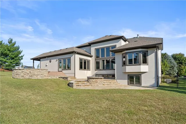 $1,279,000 | 15825 Howe Street, Overland Park, KS 66224