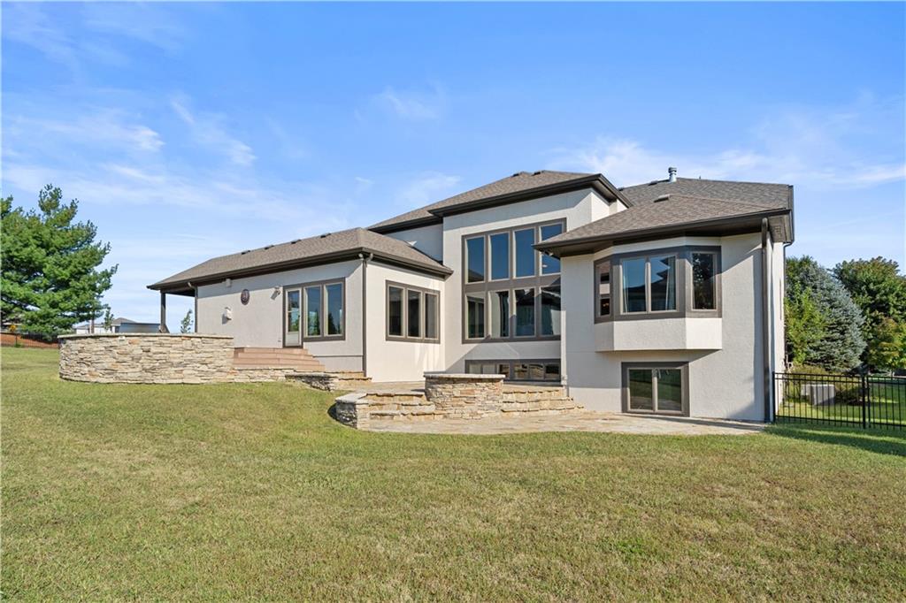 15825 Howe Street Overland Park, KS 66224 - Photo 38 of 49