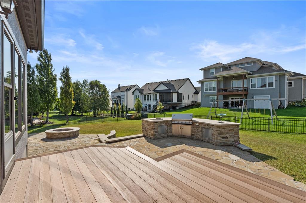 15825 Howe Street Overland Park, KS 66224 - Photo 39 of 49