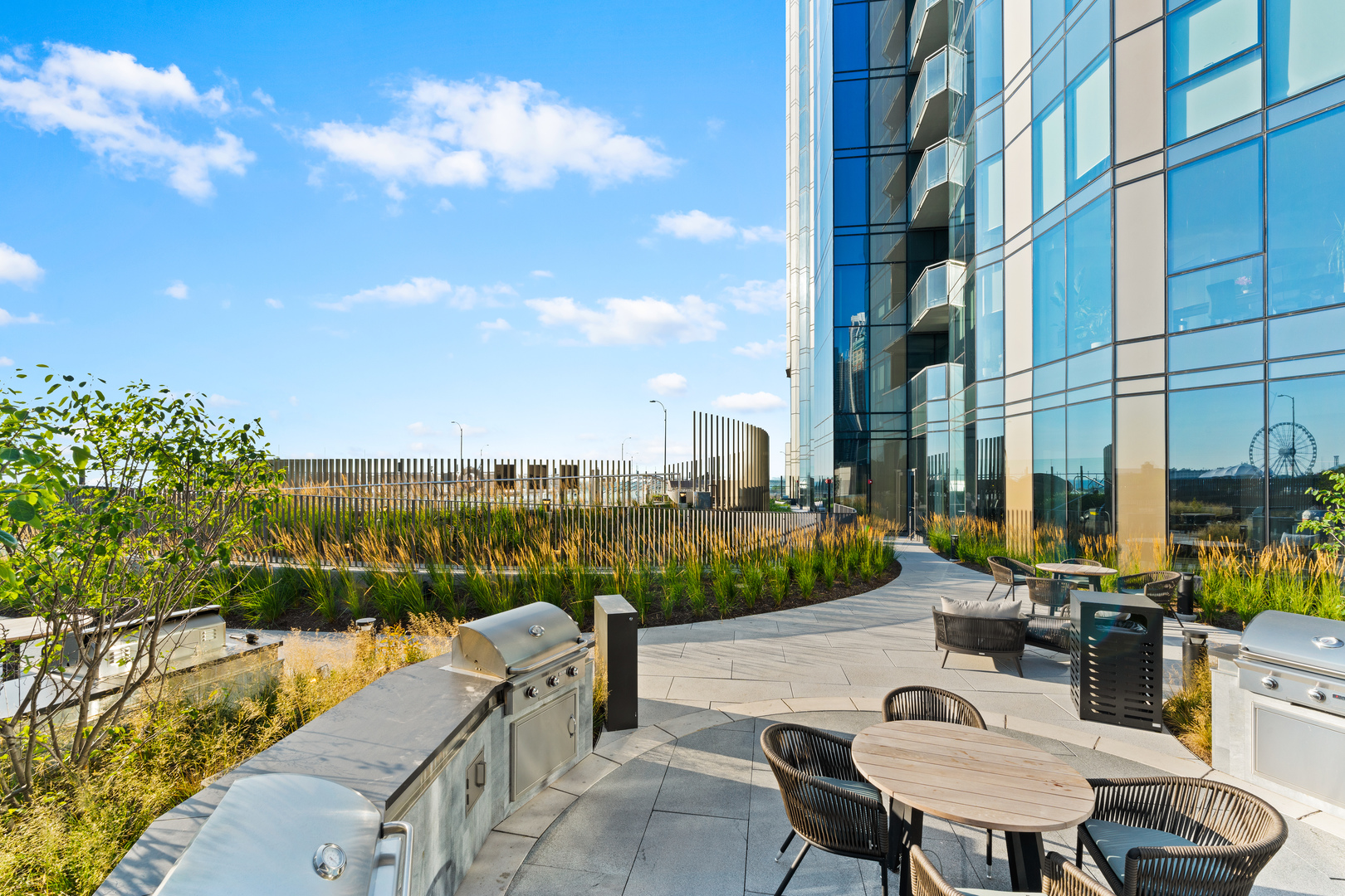 211 North Harbor Drive, Unit 2007 Chicago, IL 60601 - Photo 15 of 24