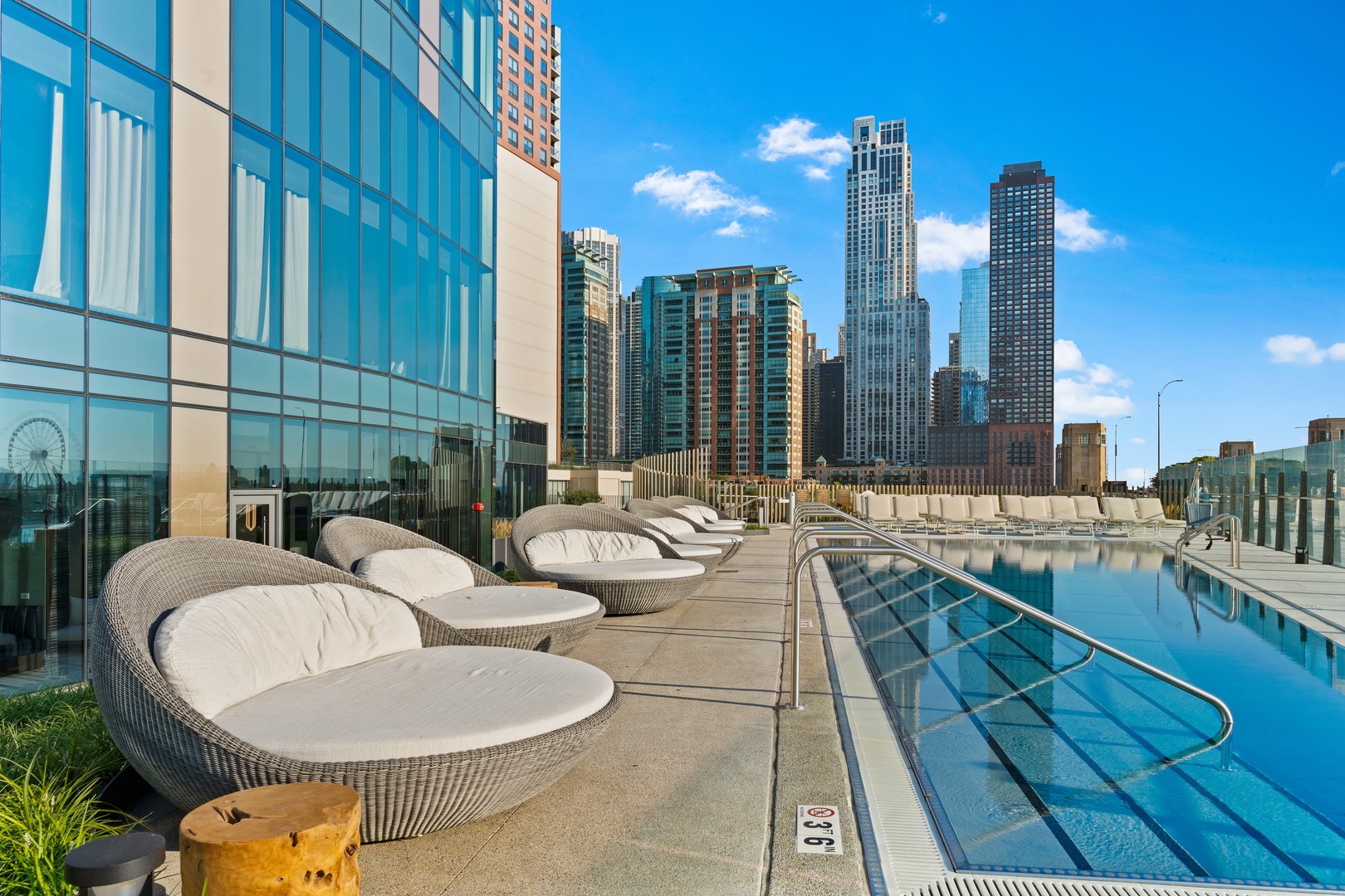 211 North Harbor Drive, Unit 2007 Chicago, IL 60601 - Photo 9 of 24